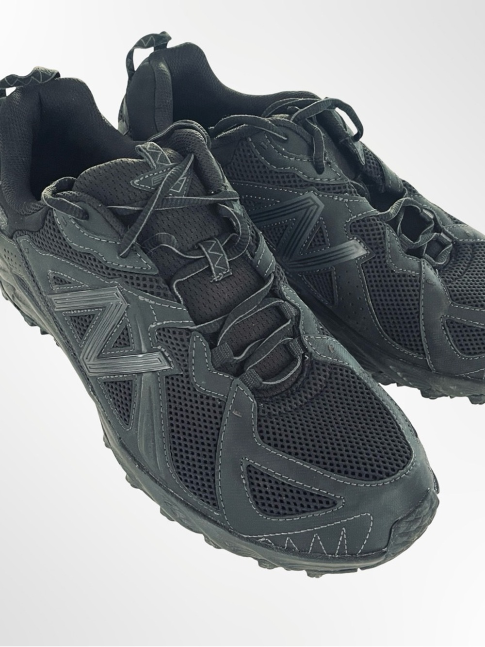 New Balance Black Athletic Sneaker in size 12